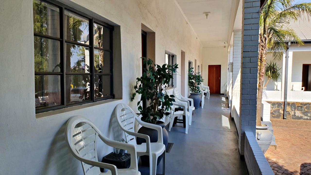 Lake Motel Hartbeespoort Esterno foto