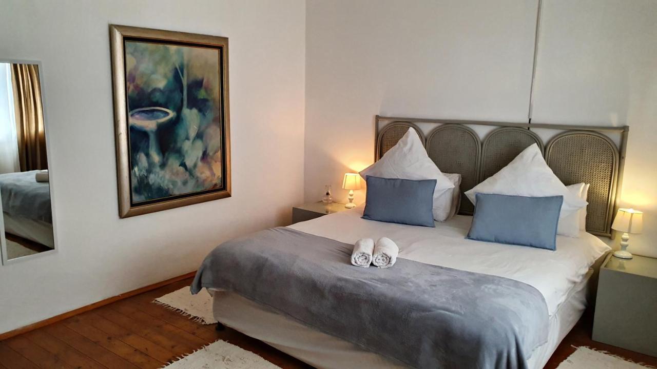 Lake Motel Hartbeespoort Esterno foto